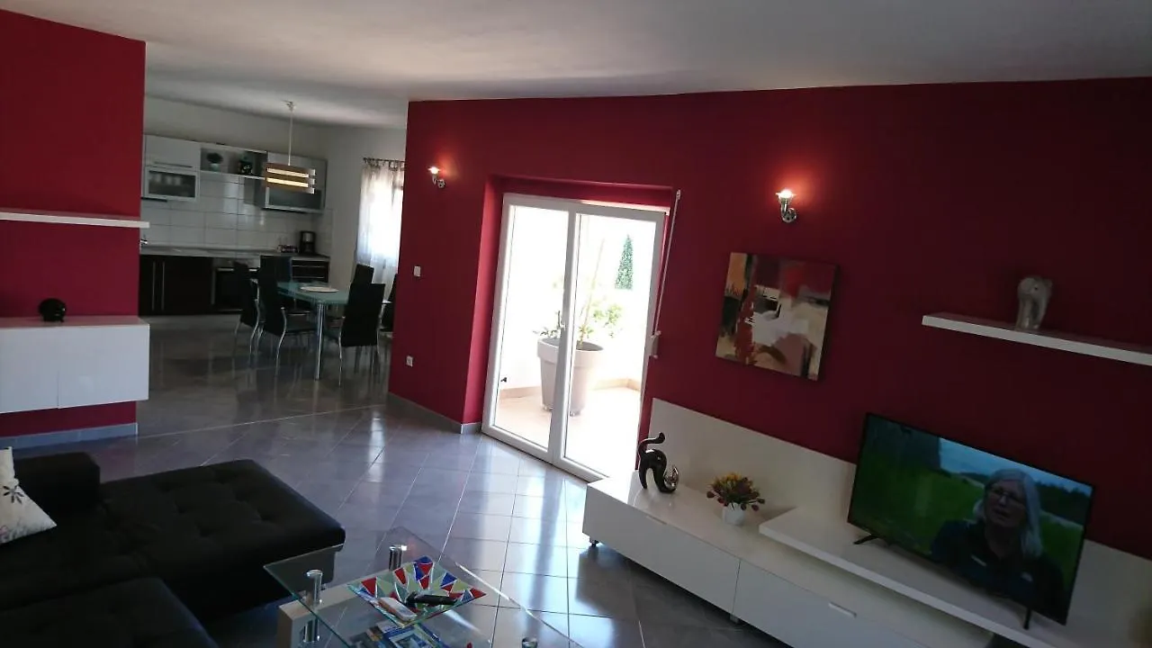 Charming Modern House With The New Swimming Pool - Apartment Maya 1 Trogir 0*,  Croatia