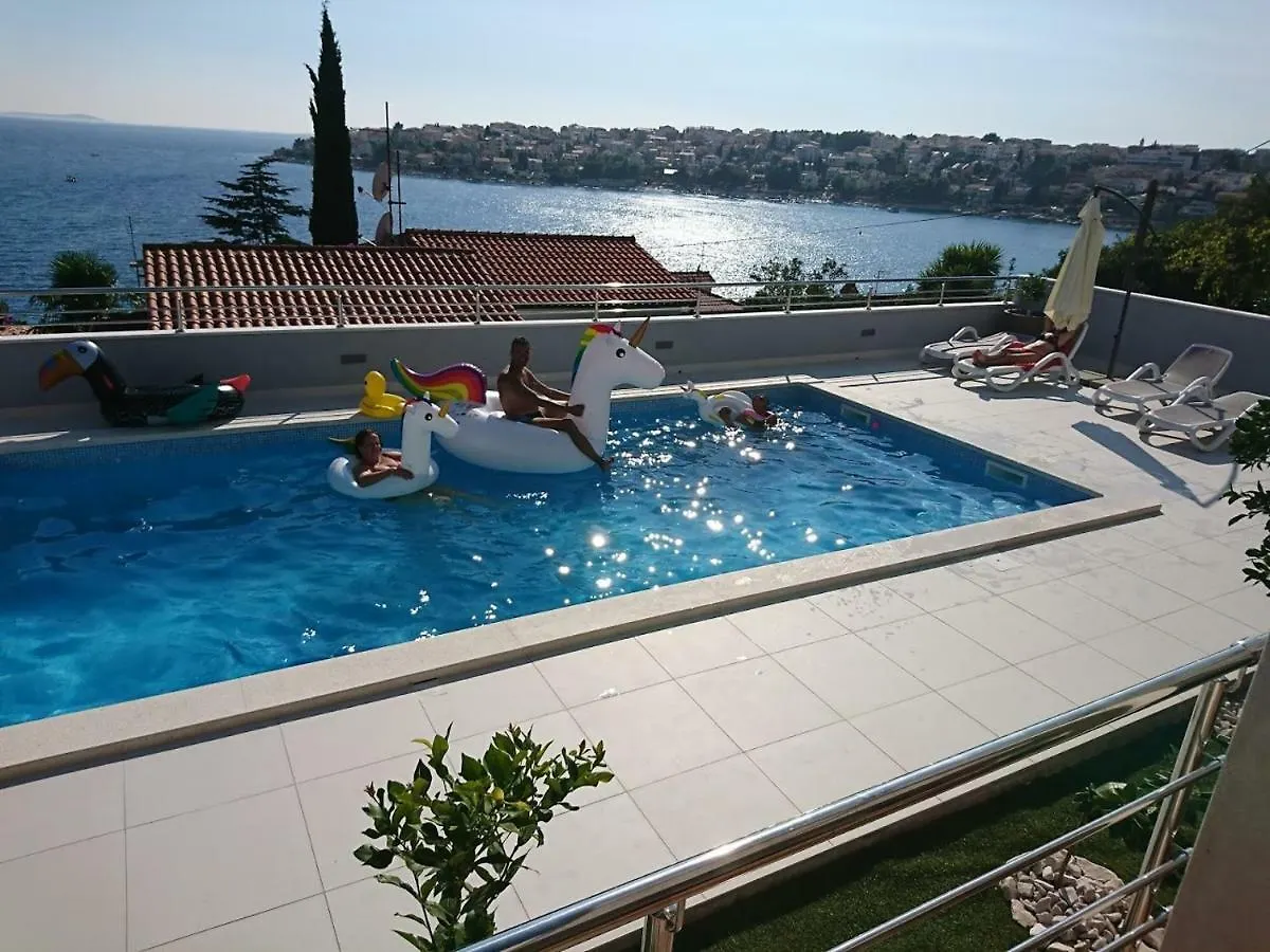 Charming Modern House With The New Swimming Pool - Apartment Maya 1 Trogir